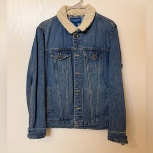 Arizona Blue Denim Jacket with Cream Sherpa Collar